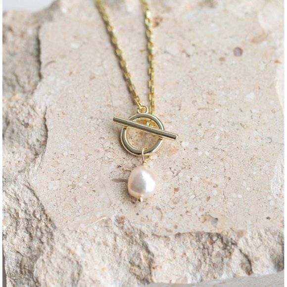 Waterproof Gold Toggle Necklace with Baroque Pearl Gold Chain Necklace Pearl - Picture 7 of 9